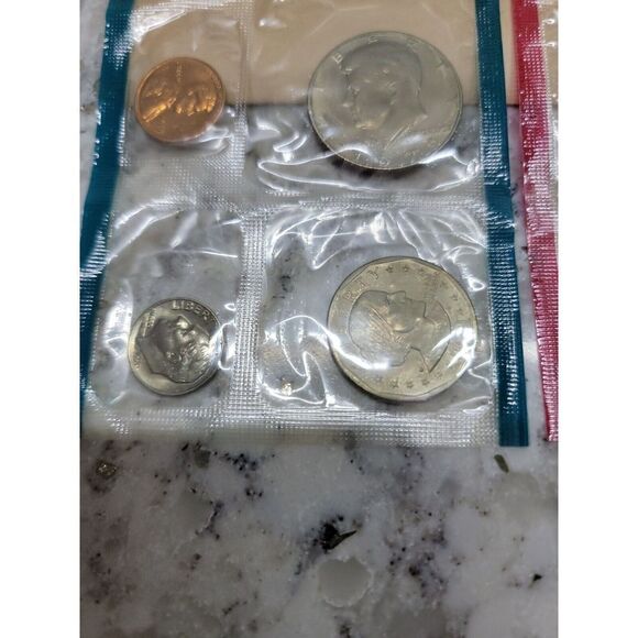 1979 US Mint Set - 12-Coin P&D Uncirculated Lot Of 5-1 Red 1 Blue Each Envelope - Picture 8 of 16